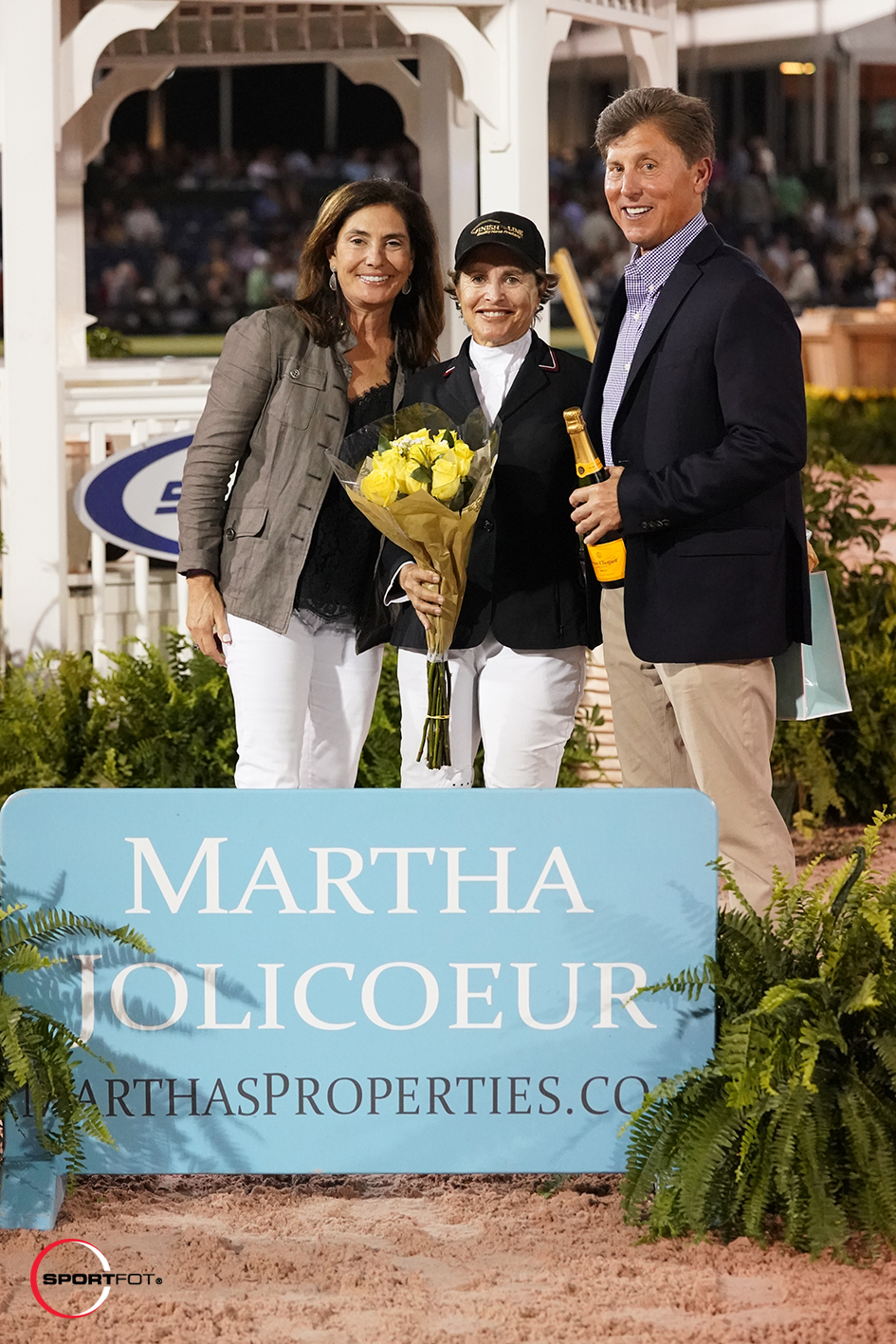 Margie Engle Martha Jolicoeur Leading LAdy 30606374 Sportfot