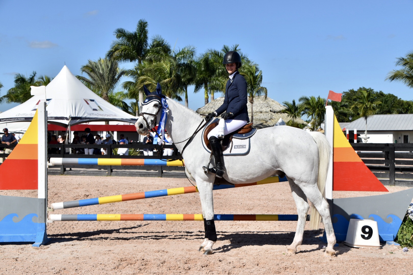 Holiday 1 SATT Adult Classic Lindsey Tomeu_Bonapart.JPG