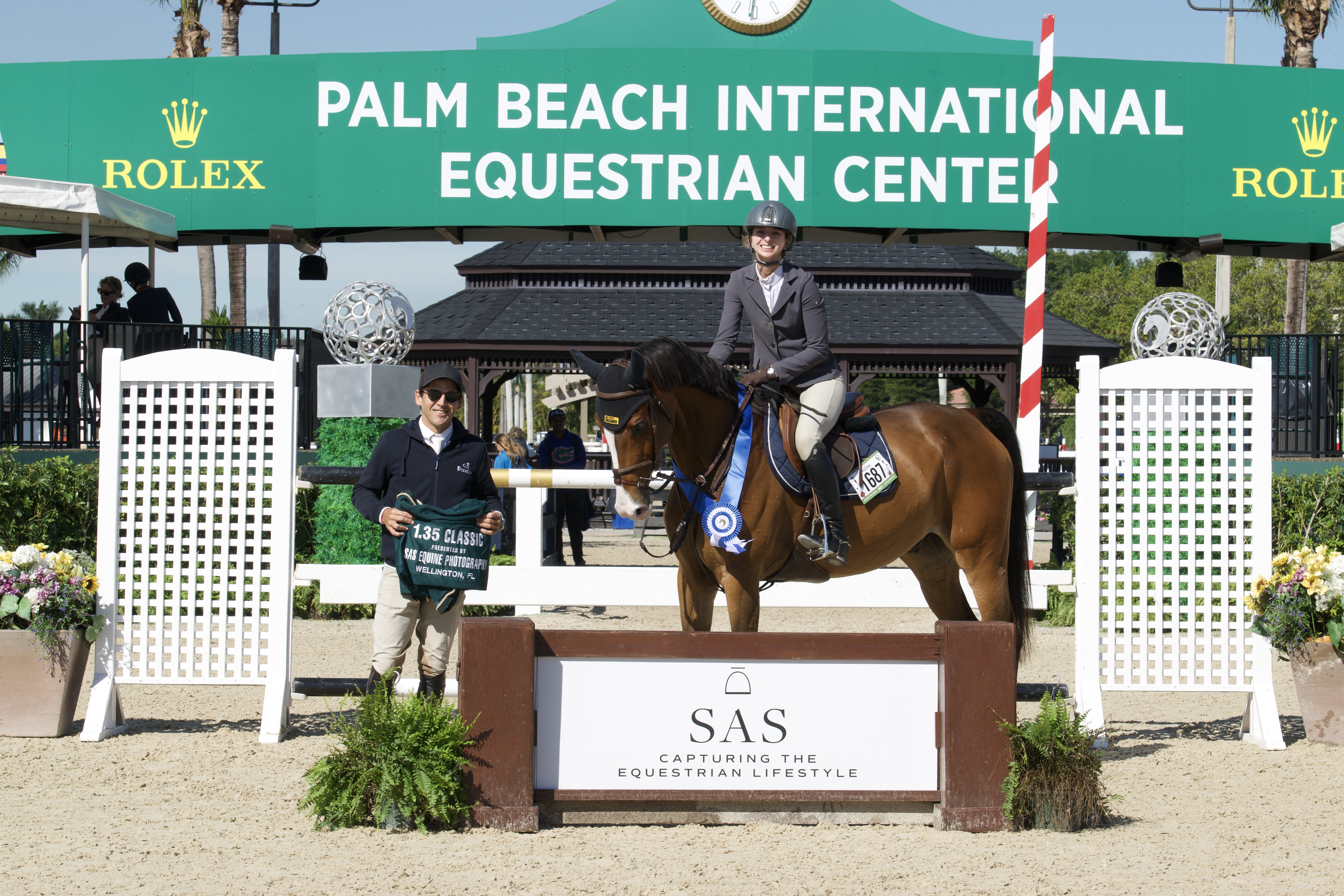 Abigail McArdle and I&H Boogy Woogy earned the blue ribbon in the $5,000 SAS Equestrian Home 1.35m Jumper Stake. ©ESP