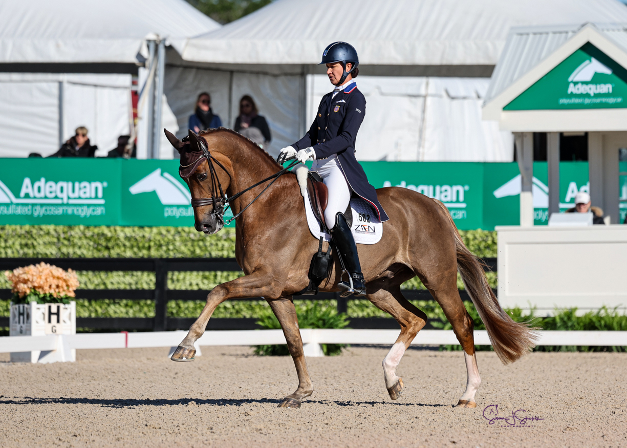 Adrienne Lyle & Helix. Photo ©susanjstickle.com